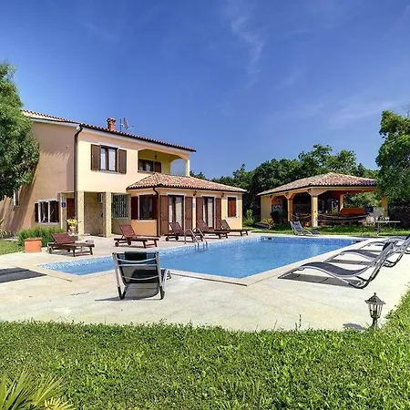 Fatima Villa *