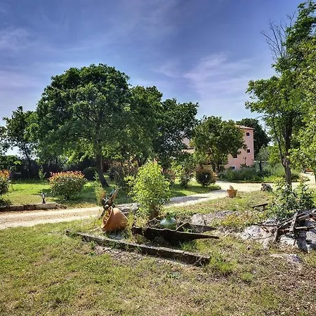 Fatima Villa Valtura