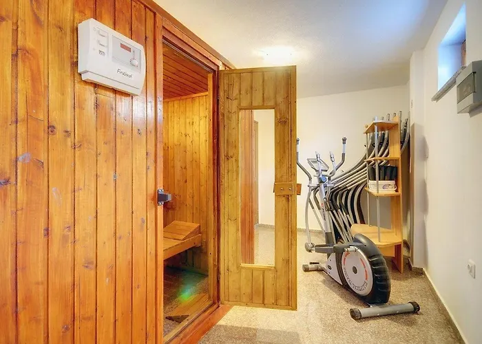 Fatima Villa Valtura